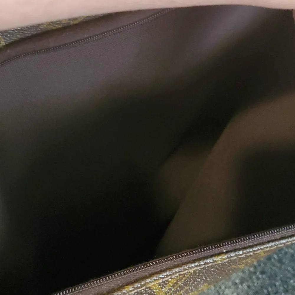 Louis Vuitton Vintage Bag with COA - Picture 15 of 16